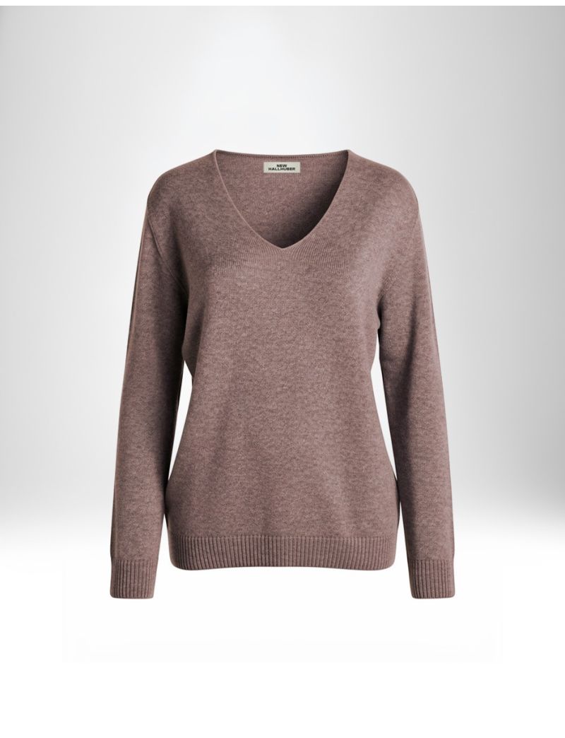 OVERSIZED CABLE-KNIT SWEATER