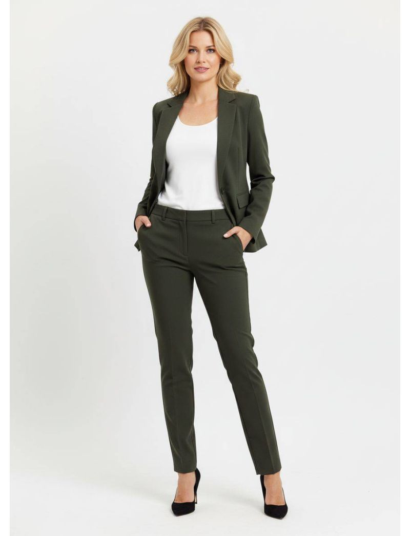 WOMEN&rsquo;S TAILORED SUIT SET